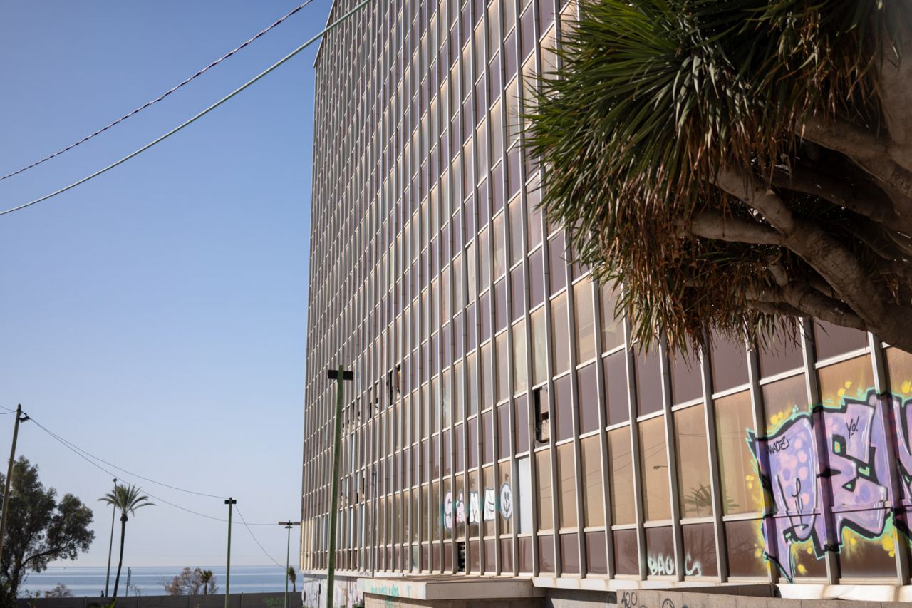Cort presentará un proyecto para solicitar una subvención de 10 millones para financiar parte de la compra del edificio, ubicado en la calle Joan Maragall, que prevé convertir en un equipamiento cultural.