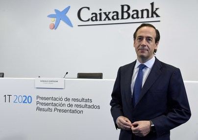 CaixaBank obtiene un beneficio de 90 millones de euros en el primer trimestre