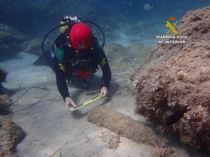 Siete artefactos explosivos esperan ser destruidos tras ser hallados en aguas baleares