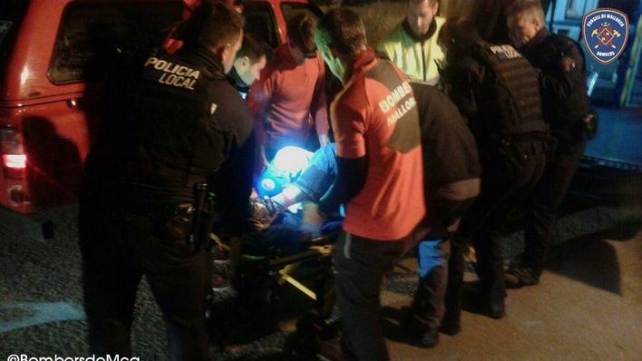 El turista herido salió a caminar solo de noche por la montaña