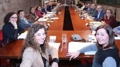 El Govern abre la puerta a referéndums populares para la “democracia participativa”