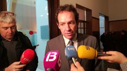 Marc Pons se reúne con el ministro Ábalos para cerrar las subvenciones a viviendas sociales en Balears