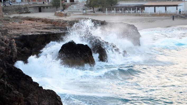 Mallorca en alerta amarilla en la zona costera por oleaje y mala mar