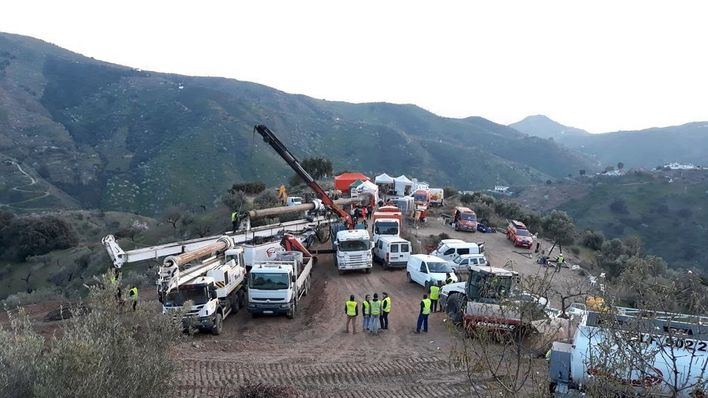El operativo espera llegar a Julen en 35 horas 'si todo es muy favorable'