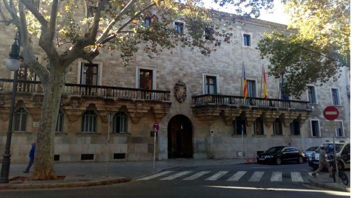 Fiscalía pide 10 años de cárcel para el lider de una organización que importaba drogas a España