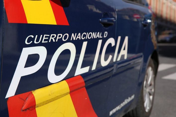 Detenido por tres robos en coches y dos en casas en Mahón