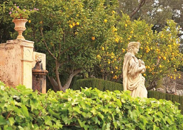 Los jardines de Raixa, protagonistas de una guía histórico-artística
