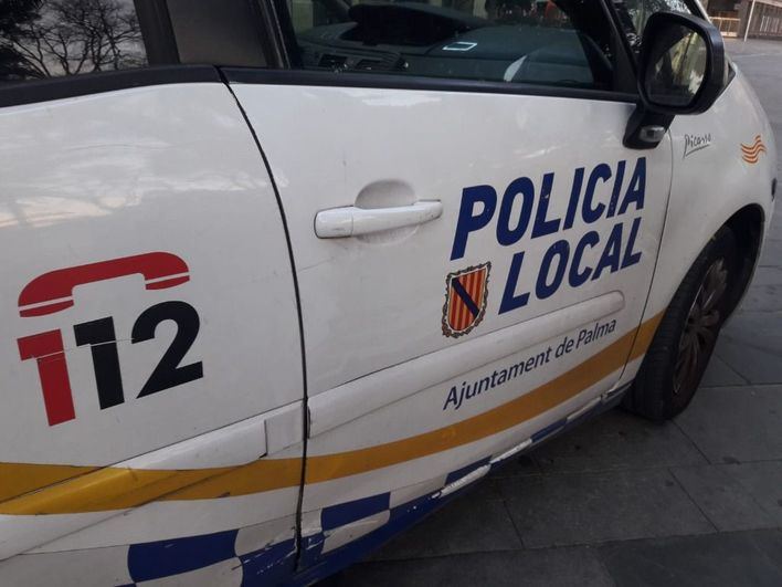 Un ladrón raja la mano, cara y brazos de una mujer tras un intento de atraco en Palma