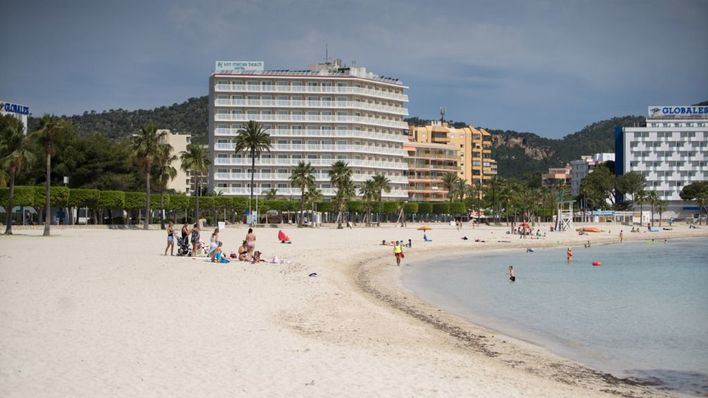 Calvià logra 15 Banderas Q tras renunciar a las Azules