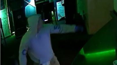 Atraca un salón recreativo del Rafal al poco tiempo de salir de la cárcel