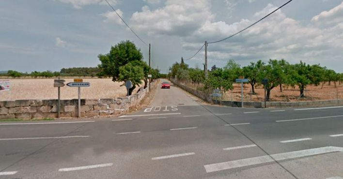 Muere un vecino de Biniali en una colisión entre una moto y una furgoneta