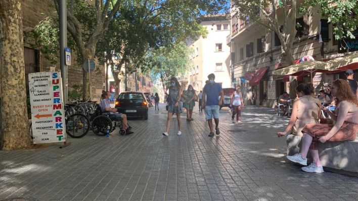 Baleares: La segunda ola de Covid afecta más a las personas de entre 30 y 39 años