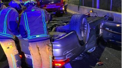 Un herido grave tras volcar en el Segundo Cinturón