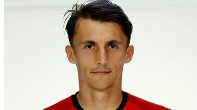 Budimir deberá esperar para debutar con Osasuna tras dar positivo en Covid