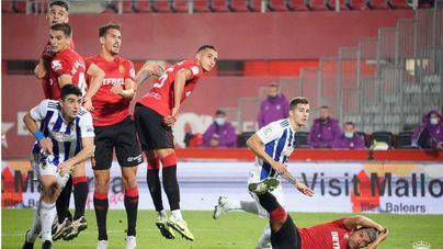 El Mallorca regresa a Segunda por la puerta grande: una derrota y solo dos goles en contra