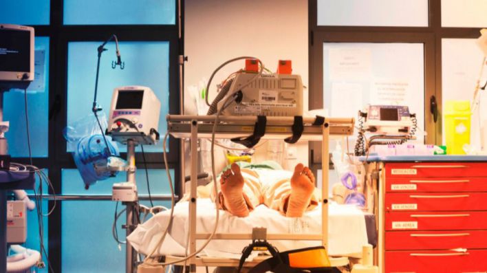 España registra un nuevo récord de muertes de la segunda ola: 537 en un día