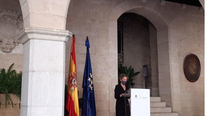 Aina Calvo apuesta por 'defender y mejorar' el legado de la Carta Magna