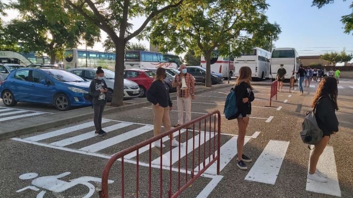 Educació pide a las familias que no se relajen en Navidad para evitar una vuelta al cole caótica