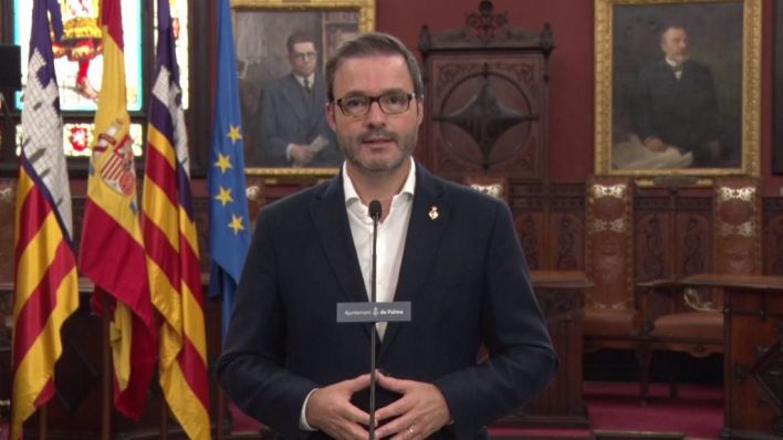 Hila puntualiza que pide el cese de los cargos 'de Cort' que se vacunen irregularmente