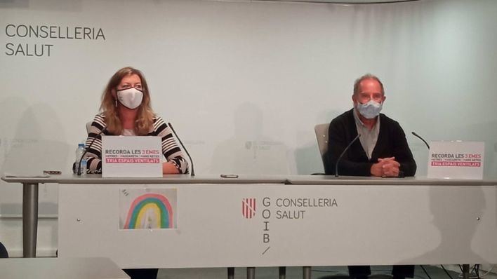 El Govern duda de que se pueda vacunar al 70 por ciento de la población tras la suspensión de AstraZeneca