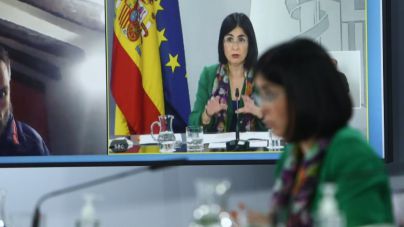 Oleada de críticas al Gobierno por permitir las llegadas de extranjeros pero vetar los viajes de nacionales