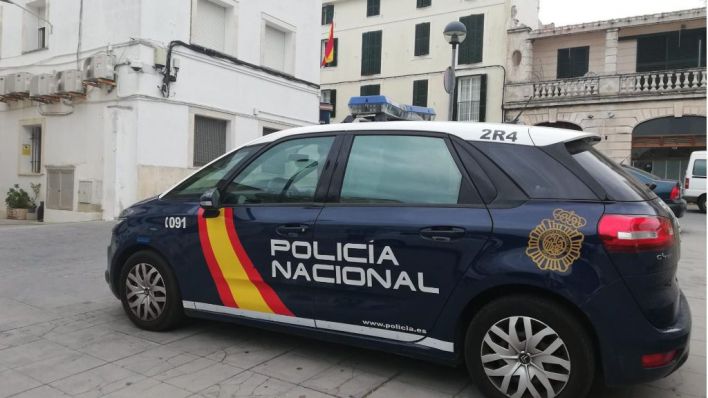 Dos años de cárcel por abusar de un chico de 14 años al que conoció en una app de citas