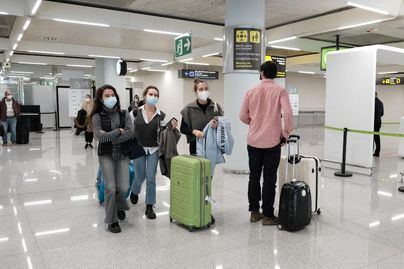 Europa acuerda abrir sus fronteras a los turistas vacunados de otros países