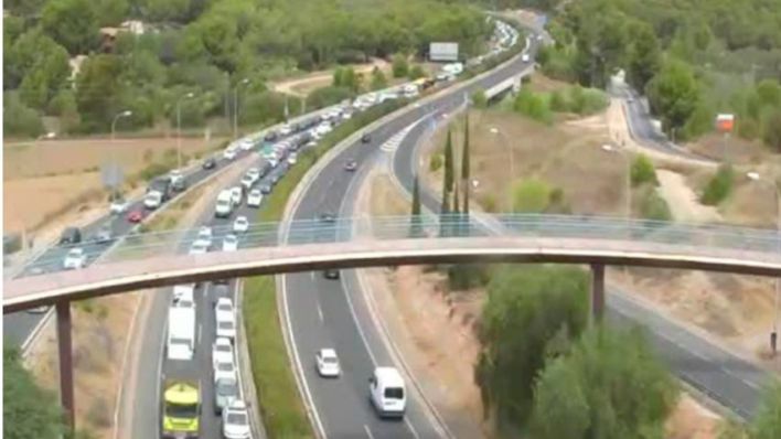 Dos heridos graves en un accidente en la autopista de Andratx