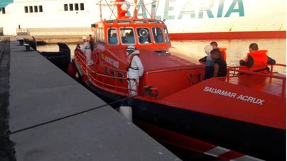 Interceptadas dos pateras en aguas de Baleares con 29 migrantes a bordo