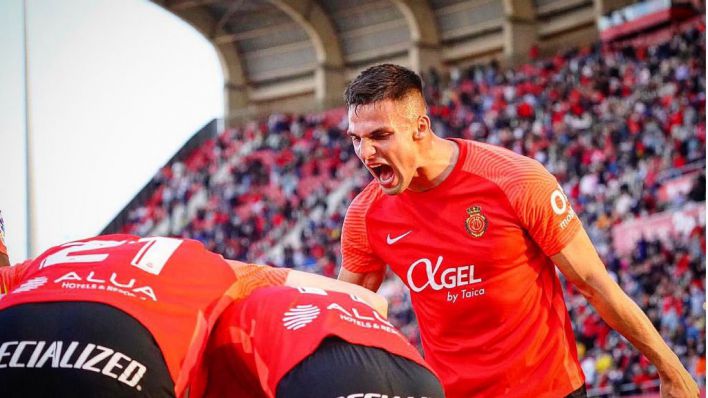 El Mallorca recibe al Granada en un duelo directo por la permanencia