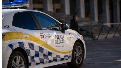 La Policía Local de Palma pide ayuda para localizar un coche fugado tras un accidente