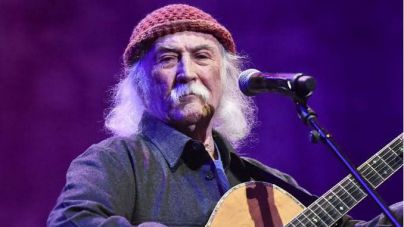 Muere David Crosby, exguitarrista de la mítica banda The Byrds