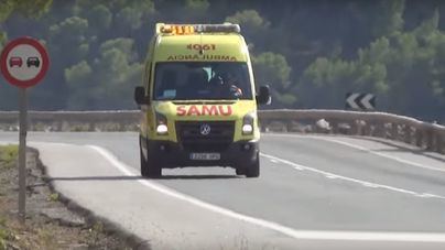 Dos jóvenes mueren en un accidente de moto en Ibiza