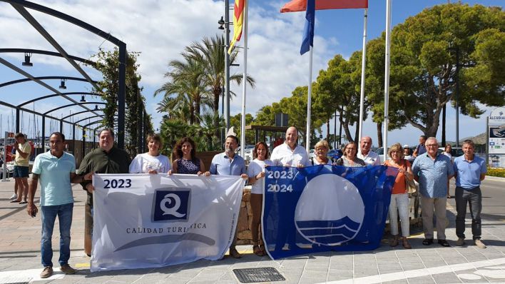 Alcudiamar recibe por vigésimo séptimo año consecutivo la bandera azul