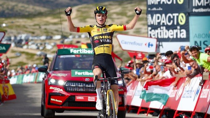 La Vuelta: Kuss se impone en el Pico del Buitre y Mas se aleja del líder