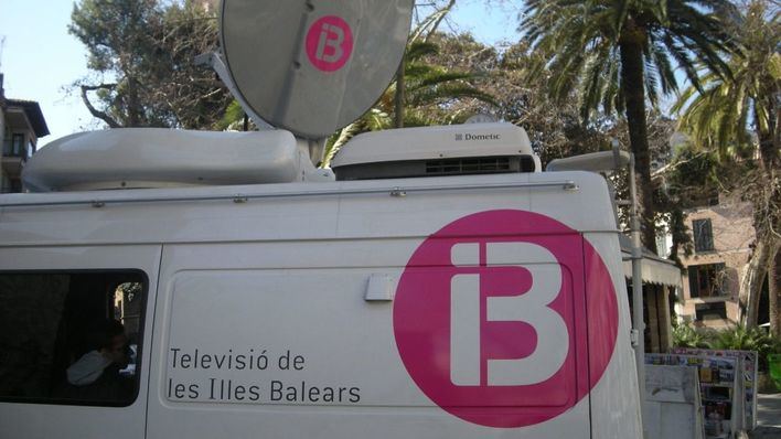 Bayona comienza a dar directrices en IB3