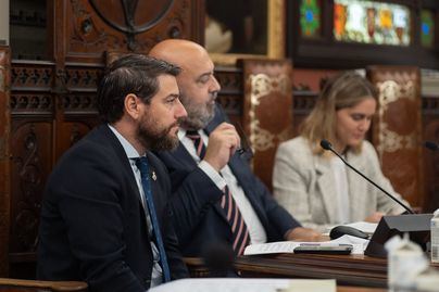 Cort saca adelante un presupuesto récord de 531 millones con bajada de impuestos