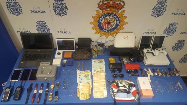 Seis detenidos, tres de ellos menores, por robos con fuerza en viviendas de Palma