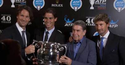 Nadal y Moyá, en la fiesta homenaje a los grandes del tenis