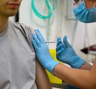Pfizer prueba en Estados Unidos su vacuna en humanos